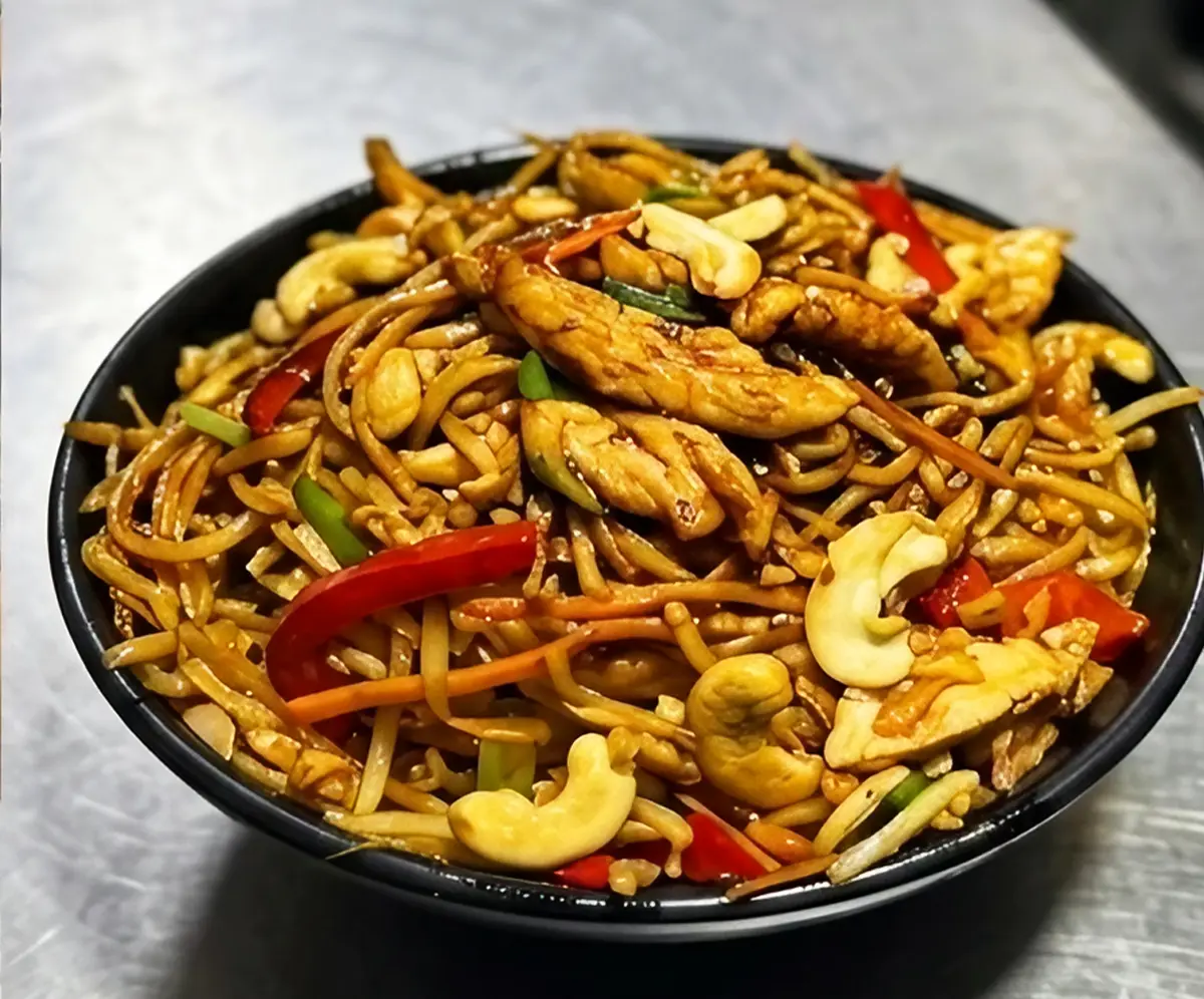 Shani Lips Noodles Recipe (Viral Shanghai Fried Noodles)
